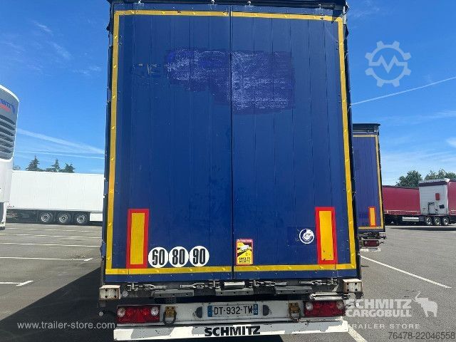 Semi-remorque bâchée Schmitz Cargobull Curtainsider Mega