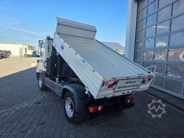 Multicar M31 4x4 összkerékmeghajtású billenőplatós teherautó, hidraulikával, klímaberendezéssel Multicar M31 4x4 Allrad-Kipper, Hydraulik, Klima