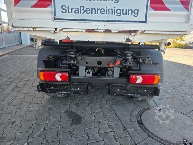 Multicar M31 4x4 összkerékmeghajtású billenőplatós teherautó, hidraulikával, klímaberendezéssel Multicar M31 4x4 Allrad-Kipper, Hydraulik, Klima