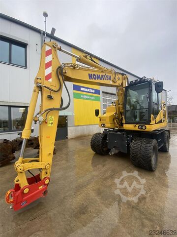 Komatsu PW148-11E0 Komatsu PW148-11E0