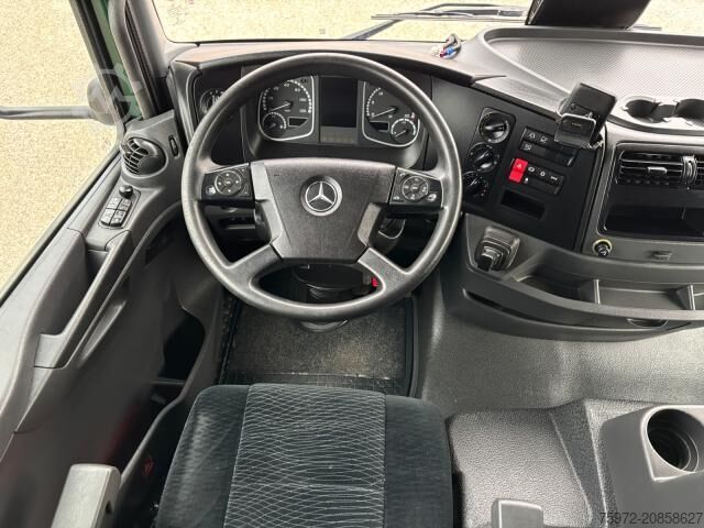 Flatbed truck with tarp  Atego 1523 L