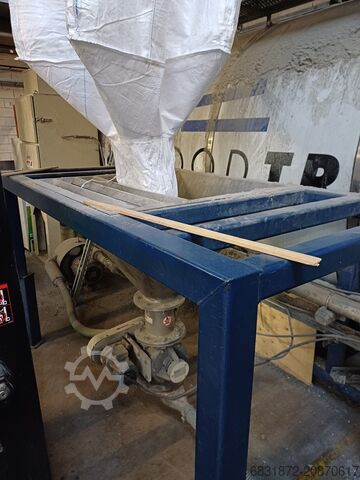 6 RVS opslagsilo's met besturing J-TEC 0656-000