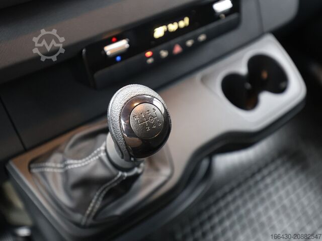 Minibusz Mercedes-Benz Sprinter 211 CDI Kasten L2H1 AHK DAB Klima Bl