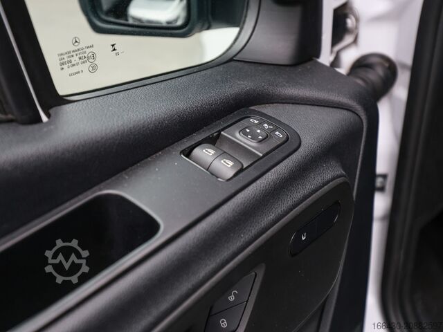 Højt tag varevogn Mercedes-Benz Sprinter 317 CDI Kasten L3H2 Holz Navi Kamera