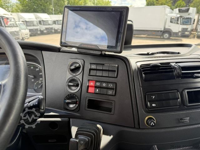 Vrachtwagen met bakwagen MERCEDES-BENZ ATEGO 1324 L Koffer 6,1 m LBW 1,5 T*Diff.-Sperre