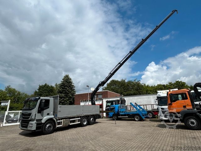 Żuraw samochodowy IVECO Pritsche + HIAB HIDUO 228 Kran