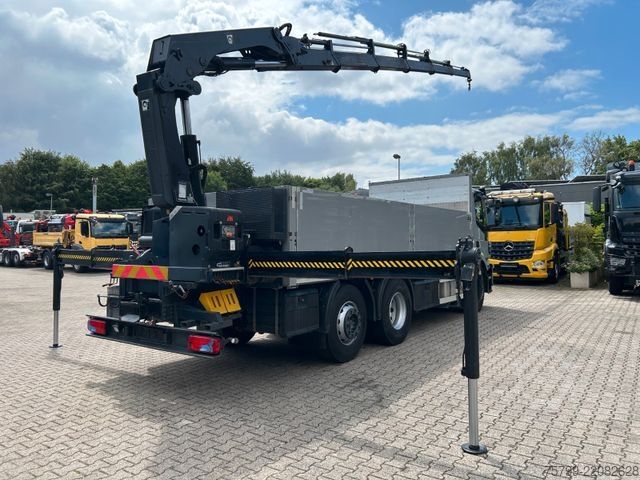 Żuraw samochodowy IVECO Pritsche + HIAB HIDUO 228 Kran
