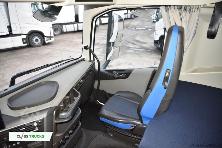 Standardowy ciągnik siodłowy VOLVO FH 460 Globetrotter XL Varios i-Save