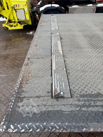 Bőrönd Mercedes-Benz Atego 1222 Bakwagen