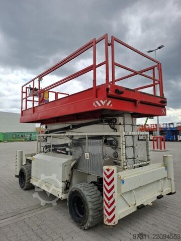 Schaarhoogwerker Holland Lift HL-220 D25 4WD/P/N