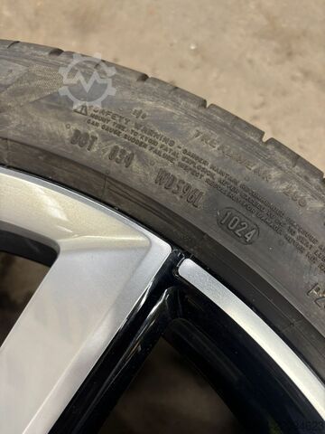 4 zomervelgen P-ZERO 265/40 R22 106V PIRELLI P-ZERO 265/40 R22 106V
