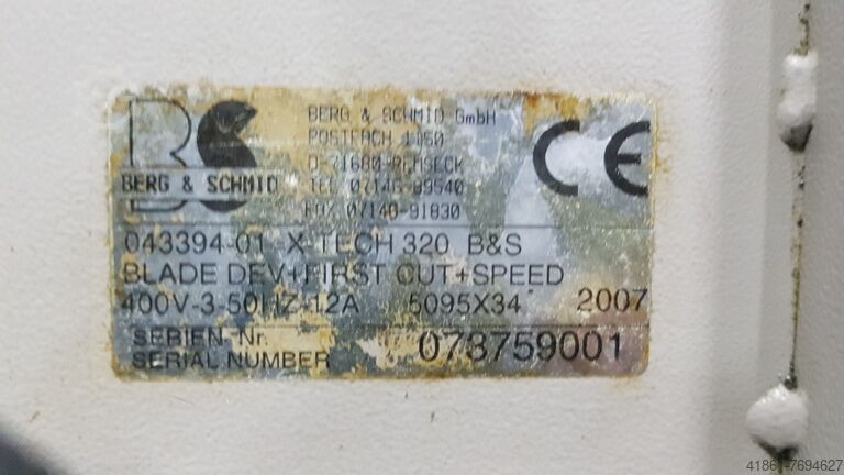 Ferăstrău cu bandă automat hidraulic BERG-SCHMID X-TECH 320