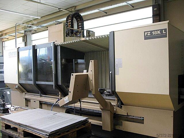 CNC megmunkáló központ Chiron FZ 18K L