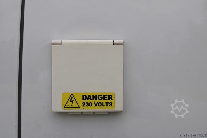 Kühltransporter VOLKSWAGEN Caddy 2.0 TDI Maxi, Euro 6, -10°C Motor+Strom