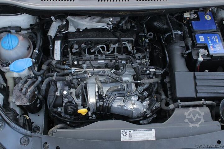 Kühltransporter VOLKSWAGEN Caddy 2.0 TDI Maxi, Euro 6, -10°C Motor+Strom