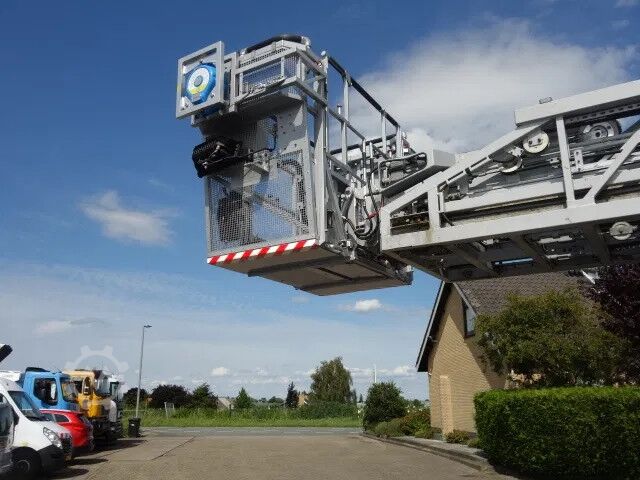 Autopompa DAF LF 55.250 METZ 30 meter