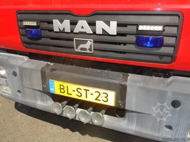 Autopompa MAN LE 220C GODIVA POMP 2000 LITER TANK,MANUAL GEARBOX