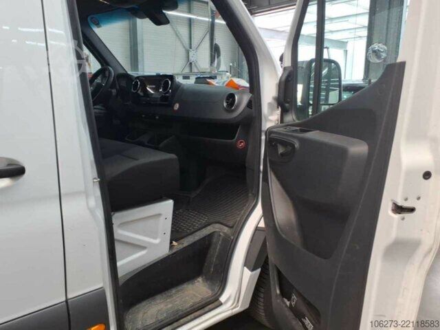 Fourgon Mercedes-Benz Sprinter 317 CDI,L2H2,Automatik,Kamera,Navi
