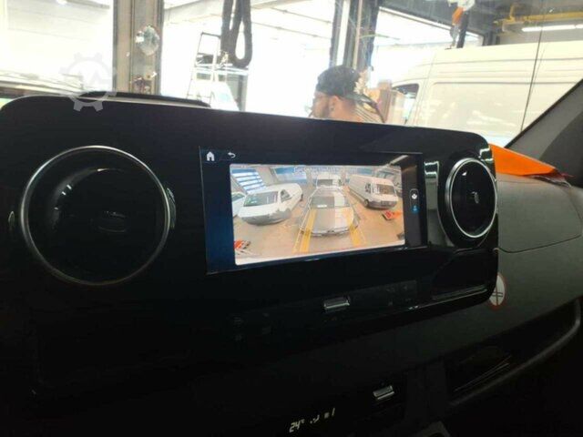 Fourgon Mercedes-Benz Sprinter 317 CDI,L2H2,Automatik,Kamera,Navi