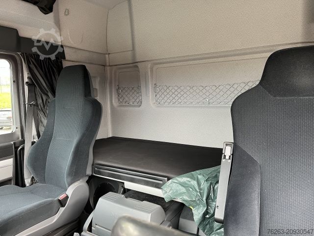 Γερανός τοποθετημένος σε φορτηγό MAN TGX 26.480 6x2 Atlas 145.2 Kran Baustoff / AHK