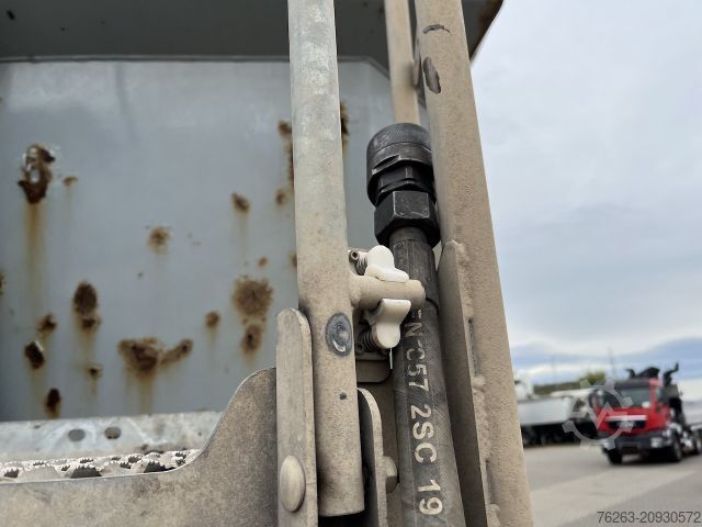 Kiperska poluprikolica SCHWARZMÜLLER SK Kippauflieger Stahlmulde / Liftachse