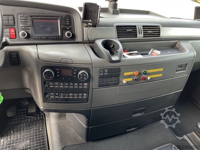 Φορτηγό με επίπεδη καρότσα MAN TGX 26.480 6x2 Atlas 145.2 Kran Baustoff / AHK