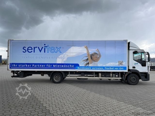 Vrachtwagen met bakwagen IVECO 120E25 Eurocargo 4x2 Koffer | Ladebordwand