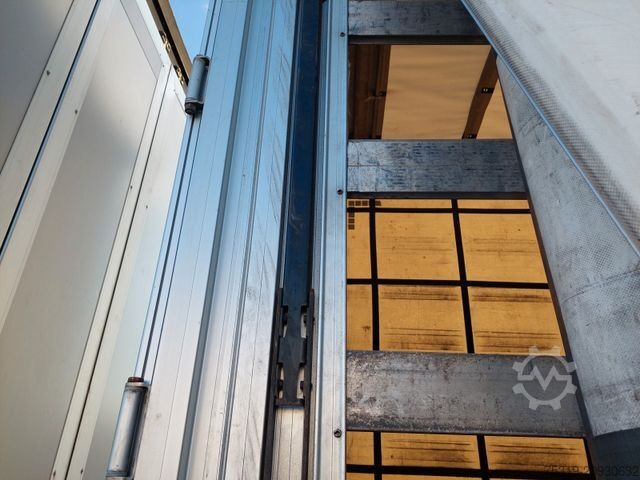 Jumbo-Lkw MAN TGX 18.470 LL + Gniotpol G-4080 120 m3 Durchbar