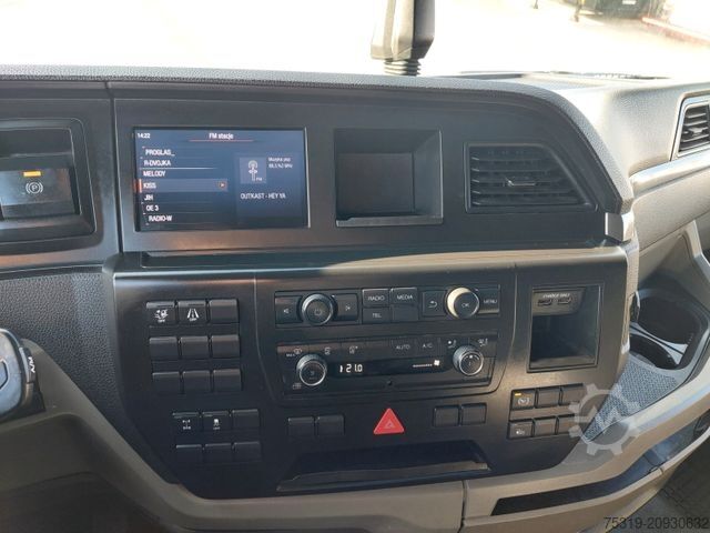 Jumbo-Lkw MAN TGX 18.470 LL + Gniotpol G-4080 120 m3 Durchbar