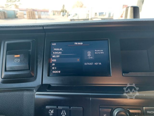 Jumbo-Lkw MAN TGX 18.470 LL + Gniotpol G-4080 120 m3 Durchbar