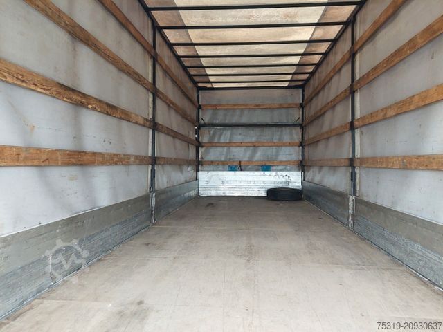 Schuifzeil bestelwagen IVECO 75E21 4x2 LBW Nutzlast 3t 18 Paletten