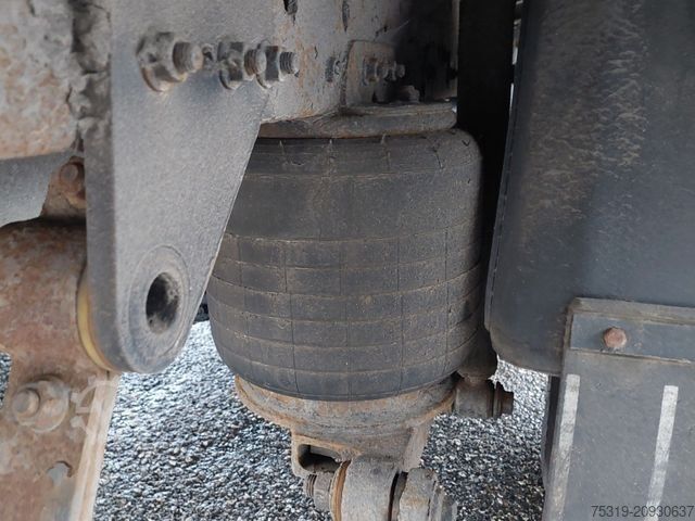 Schuifzeil bestelwagen IVECO 75E21 4x2 LBW Nutzlast 3t 18 Paletten