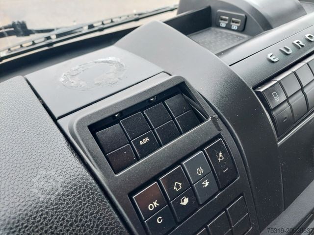 Βαν με κουρτίνα πλευράς IVECO 75E21 4x2 LBW Nutzlast 3t 18 Paletten