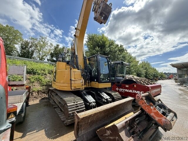 Rupsgraver Caterpillar 325 FL CR