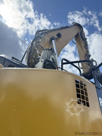 Rupsgraver Caterpillar 325 FL CR