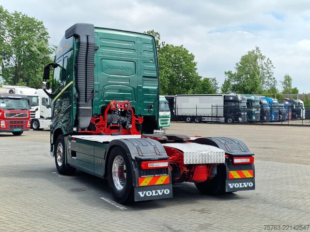 Standaard-SZM Volvo FH 13.460 Globetrotter 4x2 - ADR - Chassis cove...