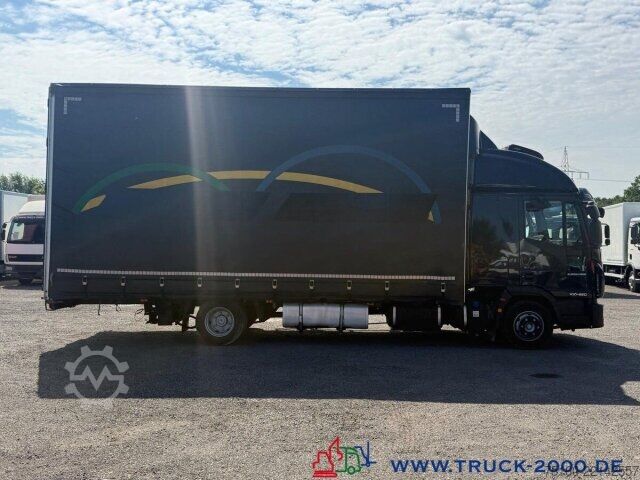 Plattewagen met zeil Iveco 100E220 Jumbo Schiebeplanen Gr. Haus Standklima