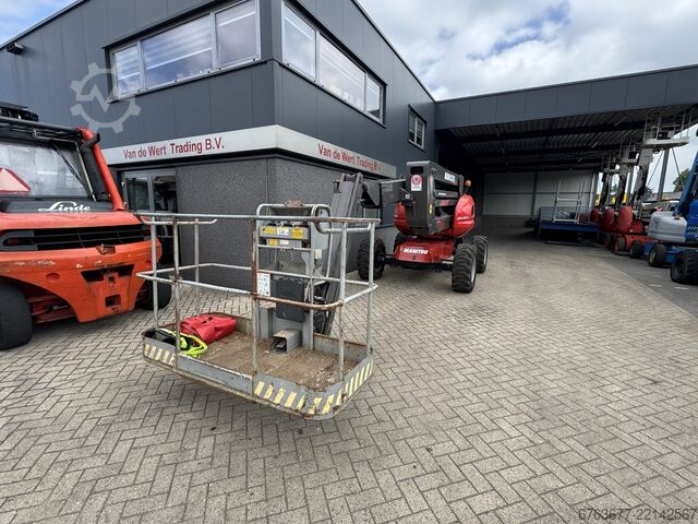 Manitou 180ATJ Knikarm hoogwerker / Arbeitsbuhne 18.18M werkhoogte  4x4x4 2005 Diesel MANITOU 180ATJ Knikarm hoogwerker / Arbeitsbuhne 18.18M werkhoogte  4x4x4 2005 Diesel