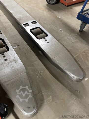 Handmatige palletwagen Jungheinrich ESE 120