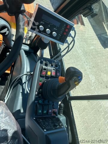 Gemeentelijk voertuig / Werktuigendrager Holder C 55 SC