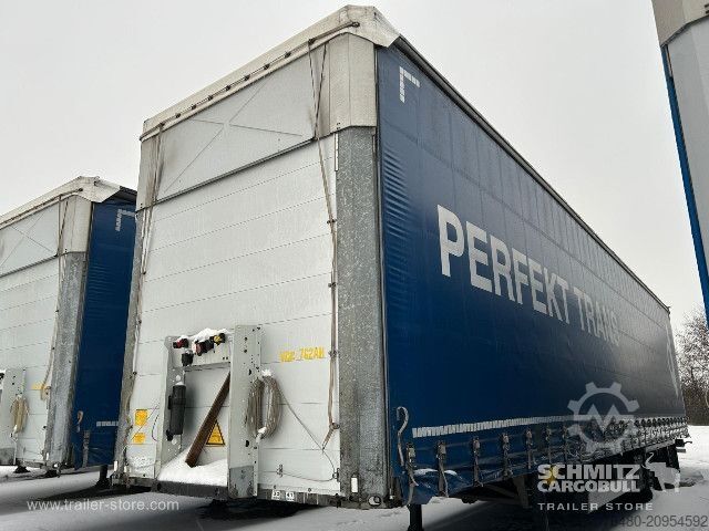 Öppen semitrailer med kapell Schmitz Cargobull Schiebeplane Mega