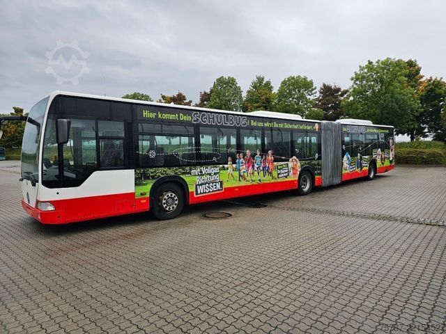 Zglobni autobus MERCEDES-BENZ O 530 G, Gelenkbus, 3 Achser, Retarder