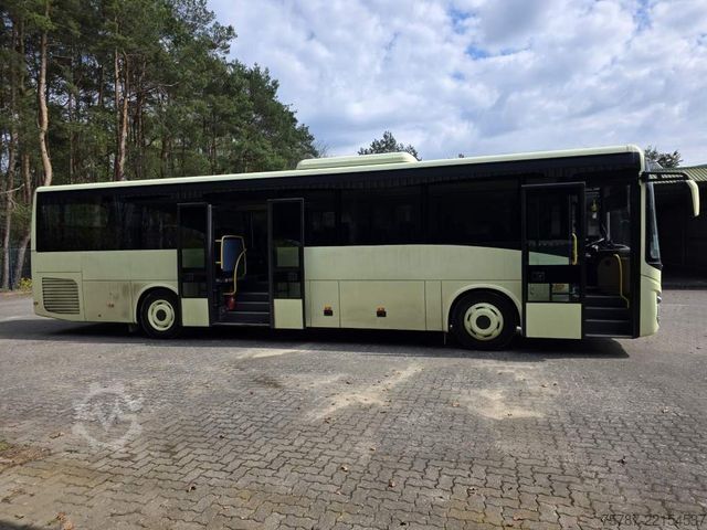Međugradski autobus IVECO Crossway 55+1+1+26, Retarder