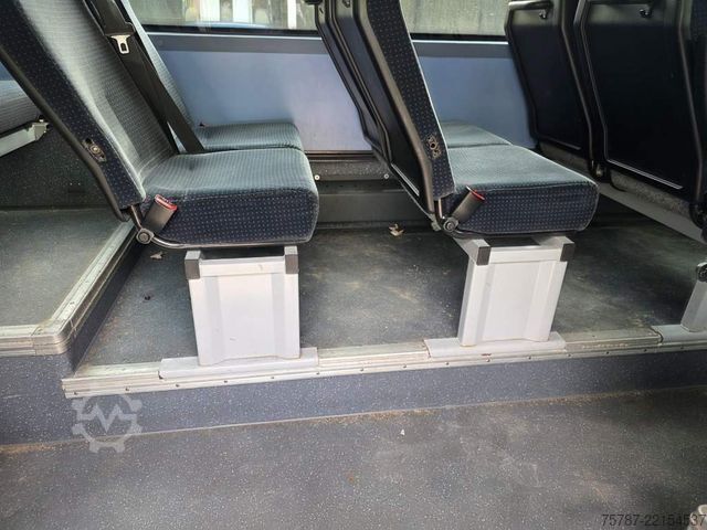 Međugradski autobus IVECO Crossway 55+1+1+26, Retarder