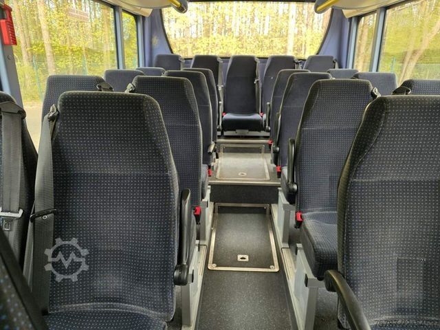 Međugradski autobus IVECO Crossway 55+1+1+26, Retarder