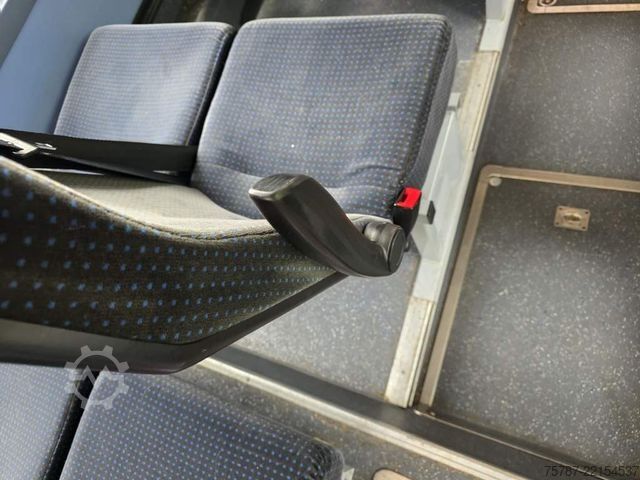 Međugradski autobus IVECO Crossway 55+1+1+26, Retarder
