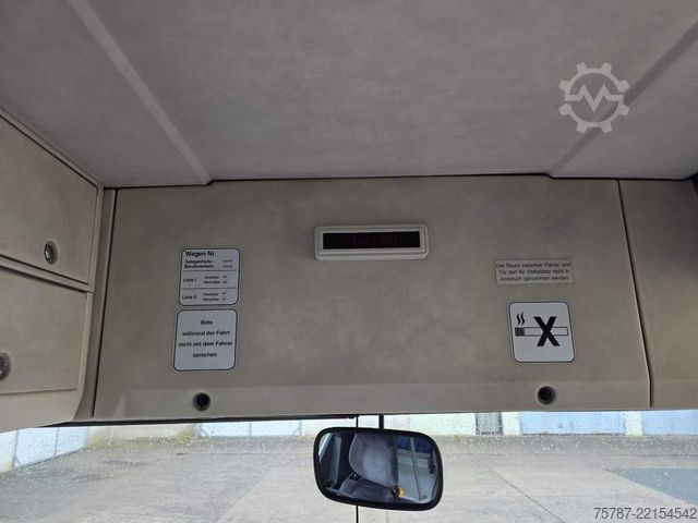 Međugradski autobus SETRA S315 Überland 53+49+1, großer Gepäckraum