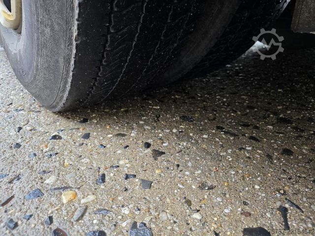 Međugradski autobus SETRA S315 Überland 53+49+1, großer Gepäckraum