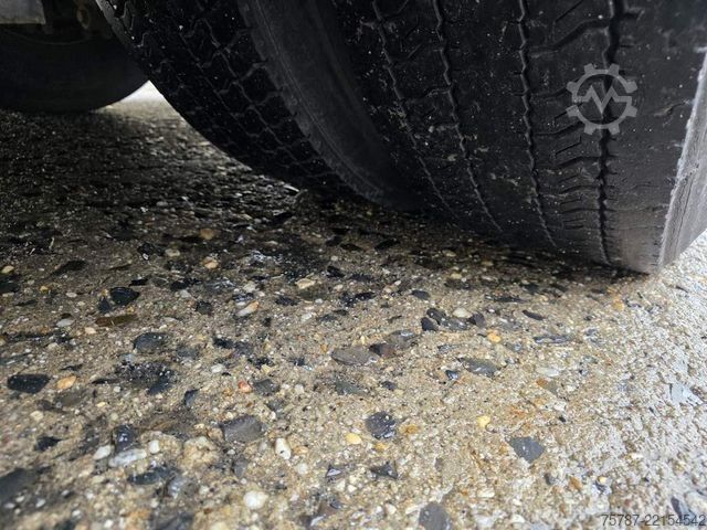 Međugradski autobus SETRA S315 Überland 53+49+1, großer Gepäckraum