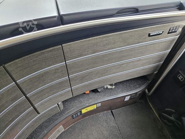 Dvospratni autobus NEOPLAN Skyliner,81+1+1,Hochdruckkühler neu  ZF Intarder